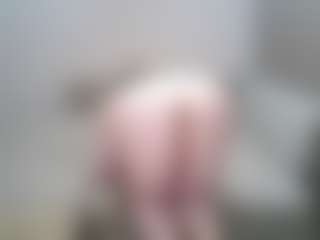 betty1's Live Sex Cam Show