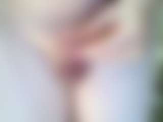 betty1's Live Sex Cam Show