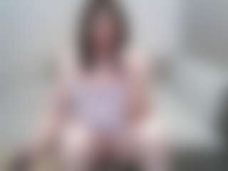 betty1's Live Sex Cam Show