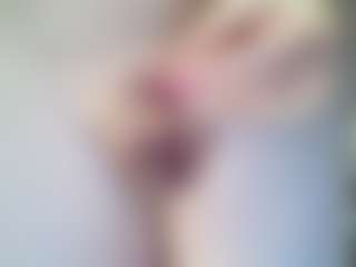 betty1's Live Sex Cam Show