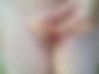 betty1's Live Sex Cam Show