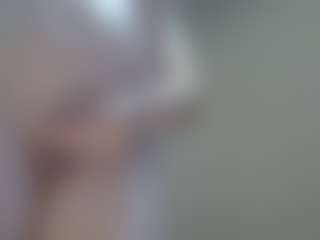 betty1's Live Sex Cam Show
