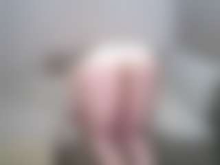 betty1's Live Sex Cam Show