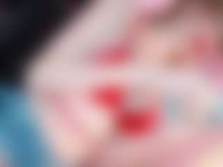 Live cam show with LiillyRousse - Brown Eyes on fapnchat