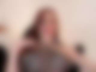 Live cam show with LiillyRousse - Smoking on Cam Slut