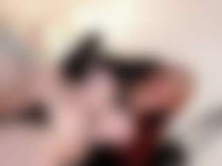LiillyRousse's Live Sex Cam Show