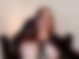 LiillyRousse's Live Sex Cam Show