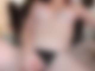 Live cam show with LiillyRousse - Smoking on slutload