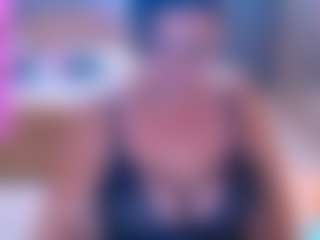 Live cam show with Ariellefoxy - Middle Aged on Fling VIP Chat