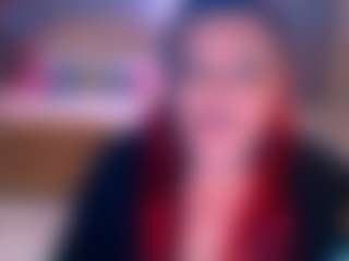 Live cam show with Ariellefoxy - Middle Aged on numayanayam.club