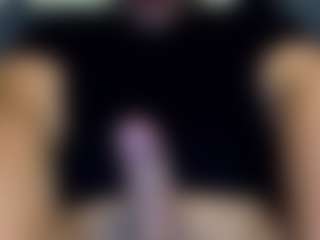 Cranzo13's Live Sex Cam Show