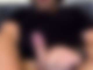Cranzo13's Live Sex Cam Show