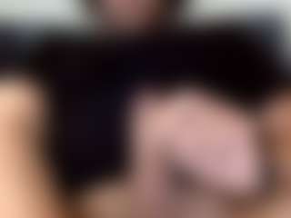 Cranzo13's Live Sex Cam Show