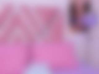 Live cam show with Helen Monroy - Hairy Pussy on Uber Horny