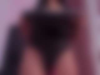Live cam show with Helen Monroy - Average on liverealitysex.com