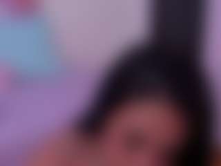 Live cam show with Helen Monroy - Average on Camsoda