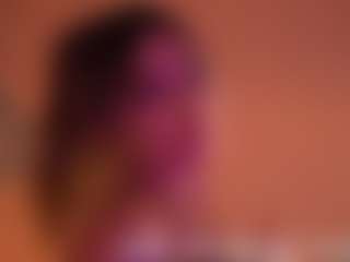 Live cam show with alison-collins - Double Penetration on Free Soda