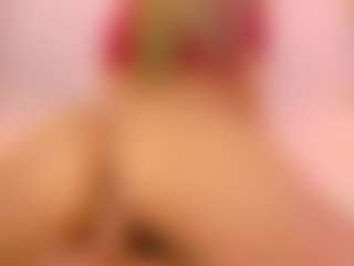 Live cam show with alison-collins - Bedroom Teen (18+) on justonemore.cc