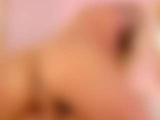 Live cam show with alison-collins - Strip Curvy on Milfs Live