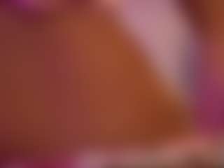 Live cam show with alison-collins - BBW Shaved Pussy on CamwithHer