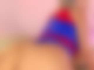 Live cam show with alison-collins - Blonde Hair HD on SxyPornLive