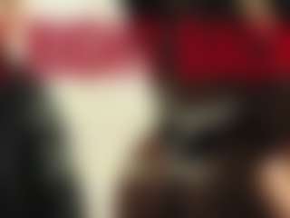 Live cam show with alison-collins - Goth on boobsie.com