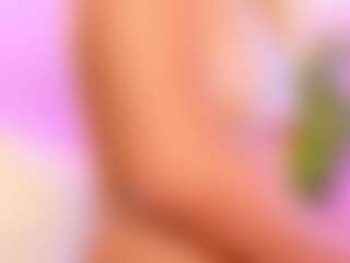 Live cam show with alison-collins - Double Penetration on Lustler