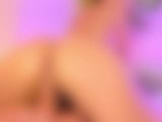 Live cam show with alison-collins - Bedroom on Camsoda.co