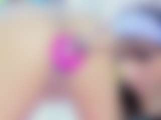 Live cam show with Daki-Ume - Butt Plug on Camsoda