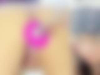 Live cam show with Daki-Ume - Butt Plug on Camsoda