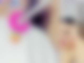 Live cam show with Daki-Ume - Butt Plug on CamSextacy