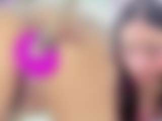 Live cam show with Daki-Ume - Butt Plug on Latina Girls