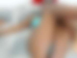Live cam show with Ebony-jeane - Hairy Pussy on Chatstar
