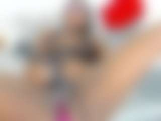 Live cam show with Ebony-jeane - Brown Eyes Ebony on Adult Interactions