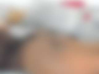 Live cam show with Ebony-jeane - Black Amateur on Latina Girls