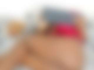 Live cam show with Ebony-jeane - Ebony Small Tits on CamwithHer