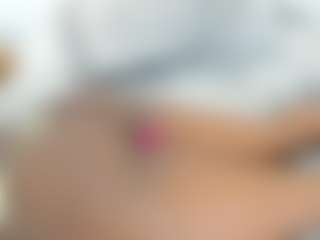 Live cam show with Ebony-jeane - Brown Eyes Teen (18+) on xxxlivecams.org