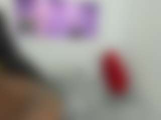 Live cam show with Ebony-jeane - Brown Eyes Black on Camsoda