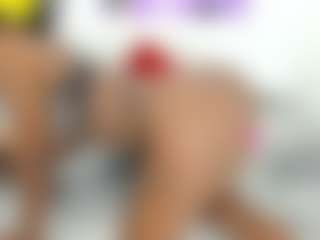 Live cam show with Ebony-jeane - Fingers on Camsoda