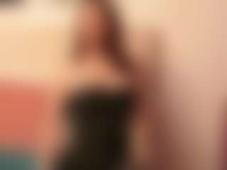 Live cam show with CassieHilton - Red Hair on anonymated.com