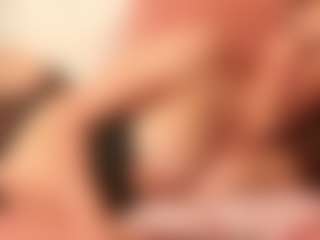 Live cam show with CassieHilton - Wife on StripNow