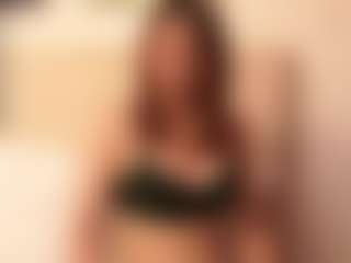 Live cam show with CassieHilton - Wife on https://playwithruby.com