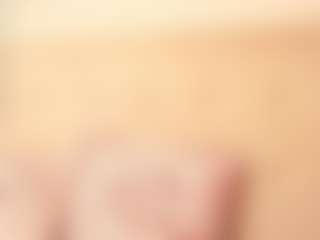 Live cam show with CassieHilton - Thin on CamSodaAdn
