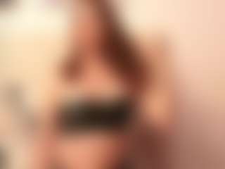 Live cam show with CassieHilton - Red Hair Middle Aged on Big Tits