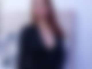Live cam show with CassieHilton - Athletic Middle Aged on liverealitysex.com