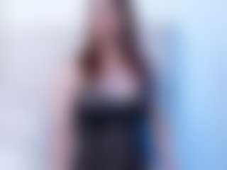 Live cam show with CassieHilton - Wife on Mixed Magazine Live