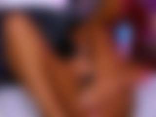 EvaRaynee's Live Sex Cam Show