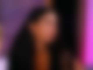 EvaRaynee's Live Sex Cam Show
