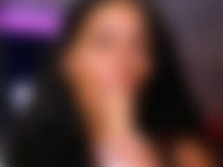 EvaRaynee's Live Sex Cam Show