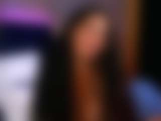 Live cam show with EvaRaynee - Joi on StripNow